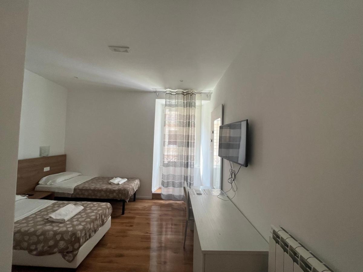 Sara B&B Rome Bagian luar foto